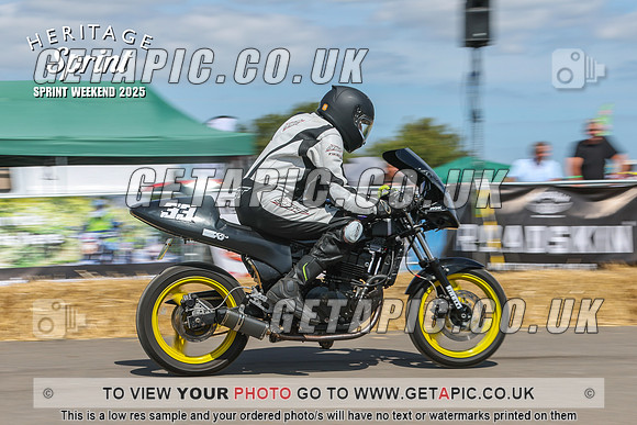 GP2508-4052_LOGO_ON_PHOTO