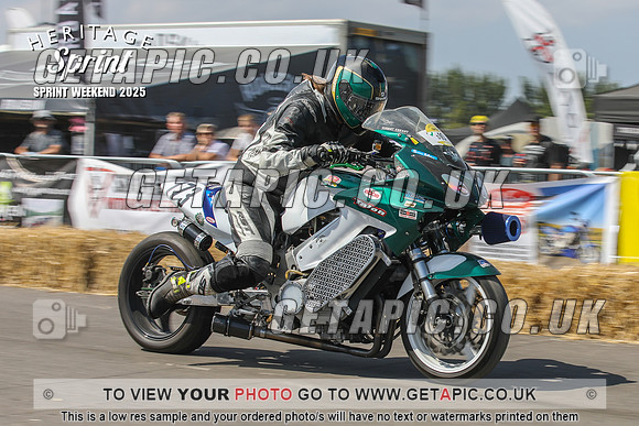 PP2508-4092-C_LOGO_ON_PHOTO