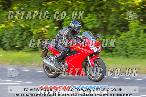 GP2406-2797_LOGO_ON_PHOTO