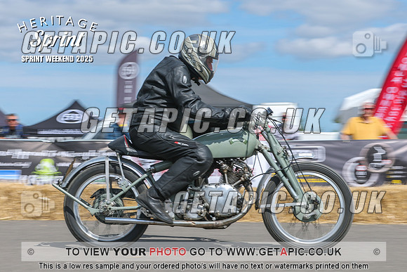 GP2508-3574-C_LOGO_ON_PHOTO