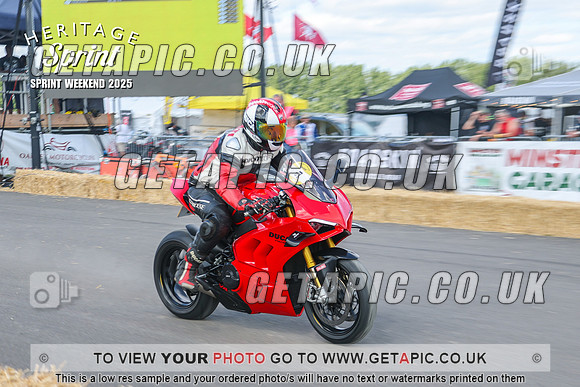 GP2508-3691_LOGO_ON_PHOTO