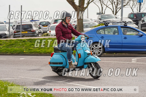 RS2204_10022