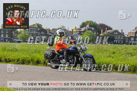 GP2405-3463_LOGO_ON_PHOTO