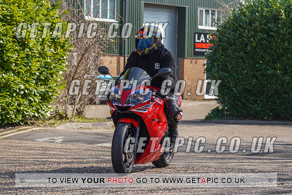 RS2203_6064
