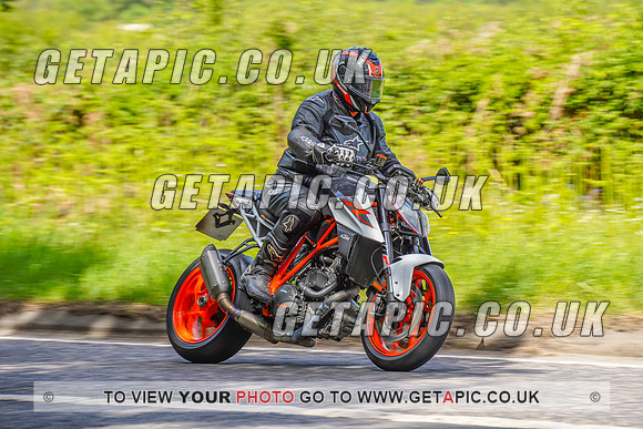 RS2205_16369