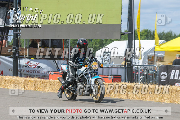 GP2508-4074_LOGO_ON_PHOTO