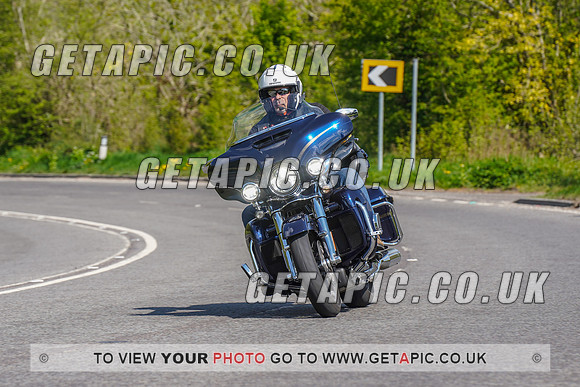 RS2204_11582