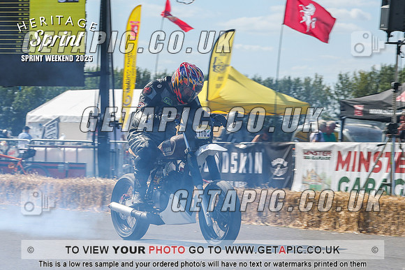 GP2508-6071-C_LOGO_ON_PHOTO