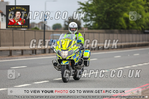 GP2505-116_LOGO_ON_PHOTO