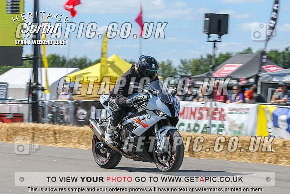GP2508-5557_LOGO_ON_PHOTO