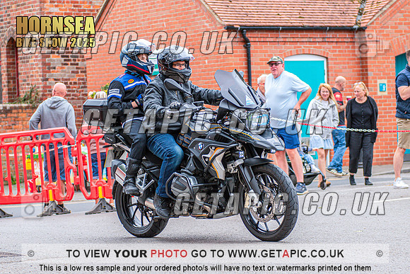 TW2508-3579_LOGO_ON_PHOTO