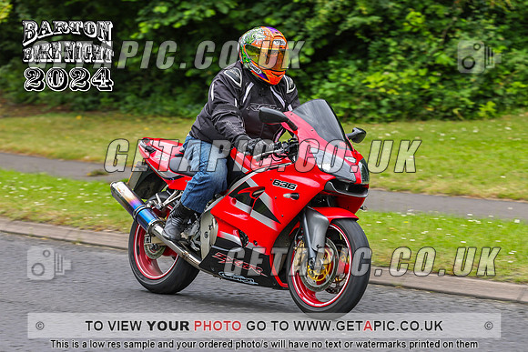 PR2407-205_LOGO_ON_PHOTO