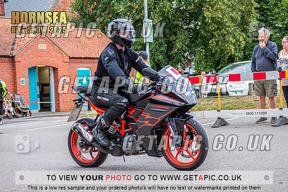 TW2508-1733_LOGO_ON_PHOTO