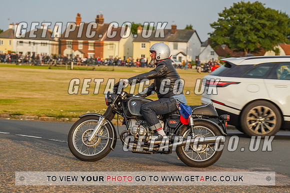 RS2207_9155