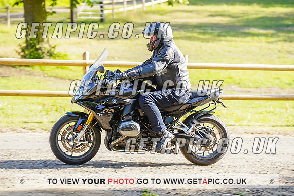 RS2207_2068
