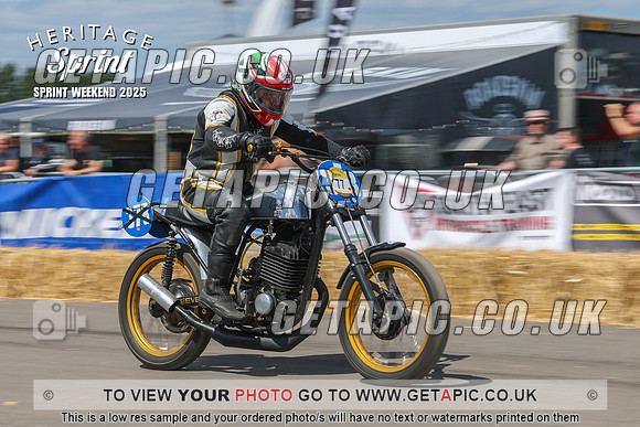 GP2508-4233-C_LOGO_ON_PHOTO