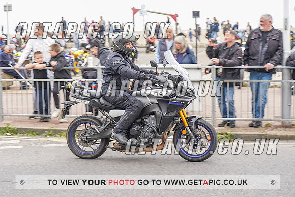 RS2205_13594