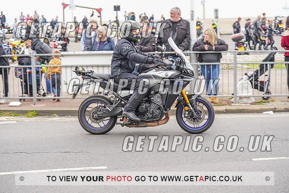RS2205_13596