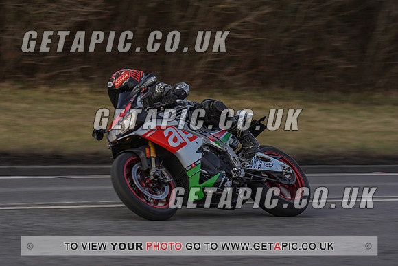 RS2202_1756