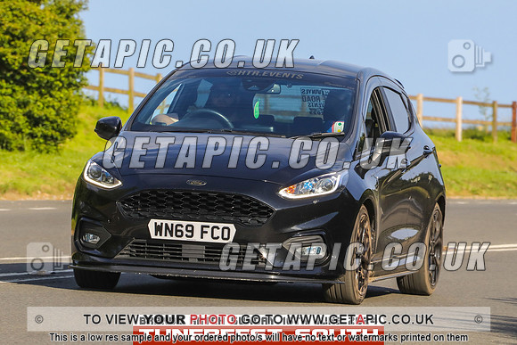 GP2406-14236-C_LOGO_ON_PHOTO