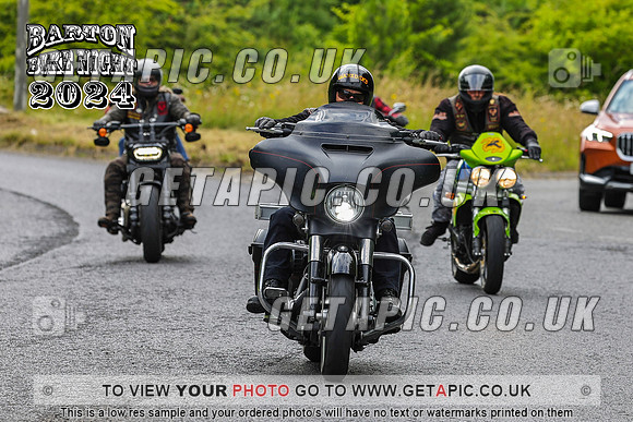 PR2407-2061_LOGO_ON_PHOTO