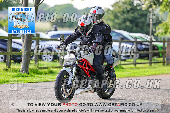 PR2506-07907_LOGO_ON_PHOTO