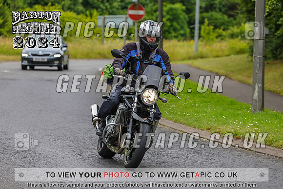 PR2407-106_LOGO_ON_PHOTO