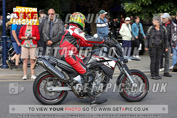 PR2407-11727_LOGO_ON_PHOTO