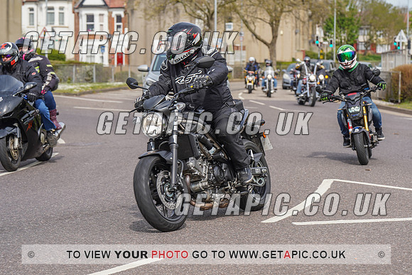 RS2204_5545