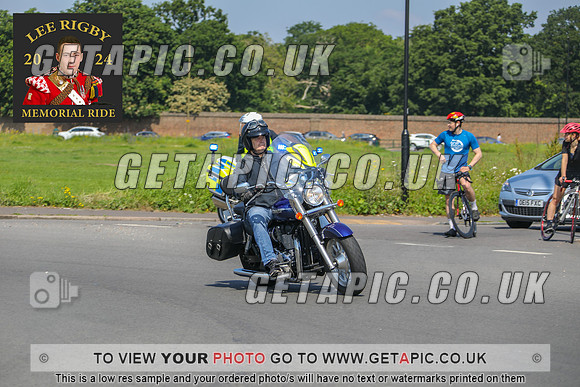 GP2405-4572_LOGO_ON_PHOTO