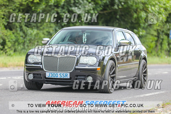 GP2406-6173-C_LOGO_ON_PHOTO