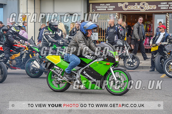 RS2205_9728