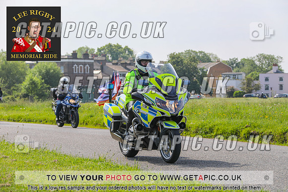 GP2405-3532_LOGO_ON_PHOTO