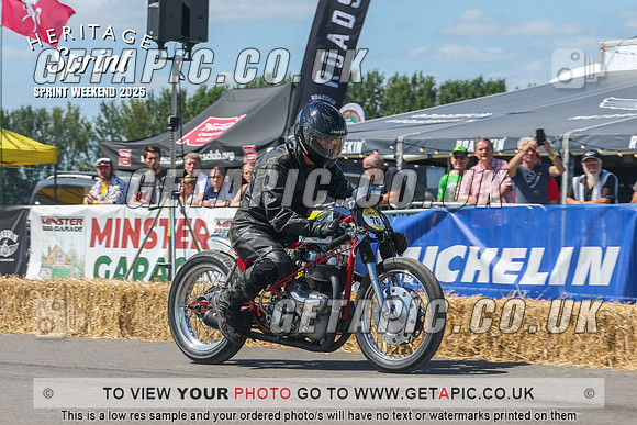 GP2508-5044_LOGO_ON_PHOTO