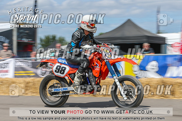 GP2508-4120-C_LOGO_ON_PHOTO