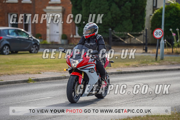 RS2207_6809