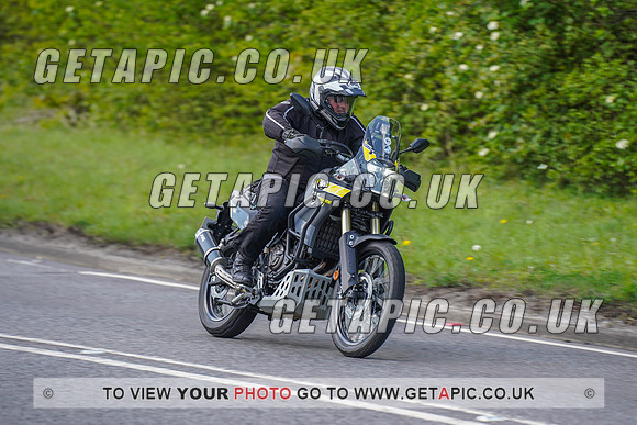 RS2204_11551