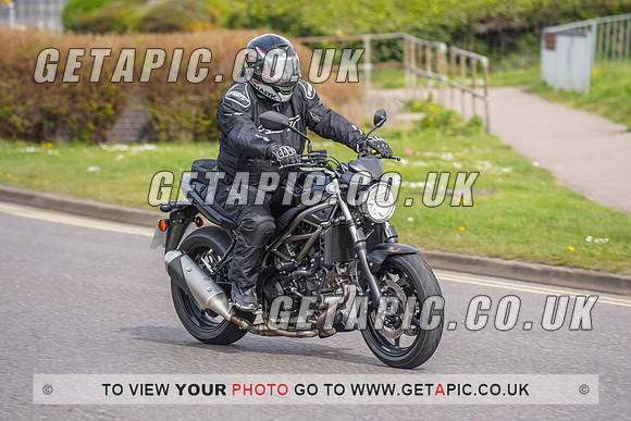 RS2204_5561