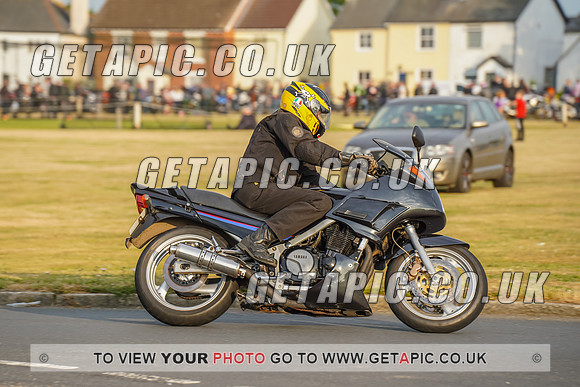 RS2207_8864