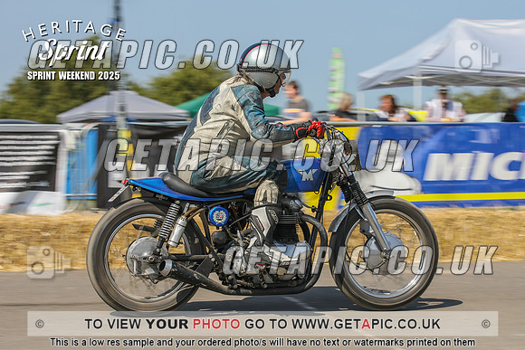 PP2508-4137-C_LOGO_ON_PHOTO