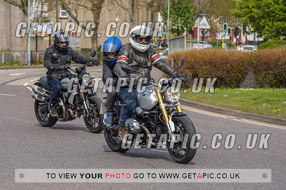 RS2204_6861