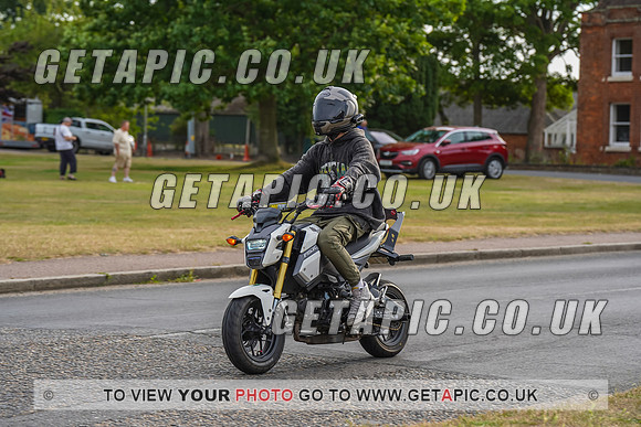 RS2207_7631