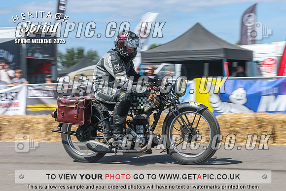 GP2508-4651_LOGO_ON_PHOTO