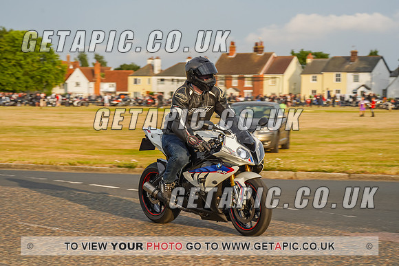 RS2207_8867