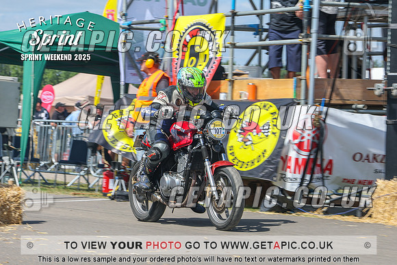 GP2508-3833_LOGO_ON_PHOTO