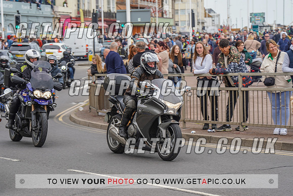 RS2205_13912