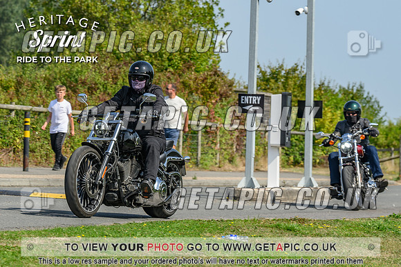 KS2409-1676-C_LOGO_ON_PHOTO