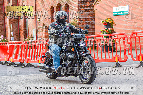 TW2508-014_LOGO_ON_PHOTO