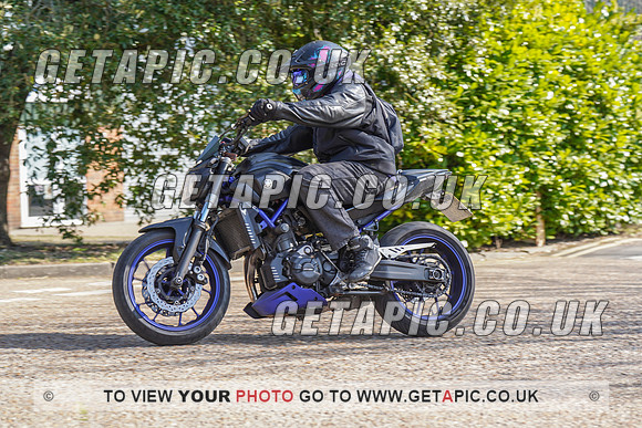 RS2203_6098
