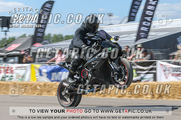 GP2508-5662-C_LOGO_ON_PHOTO